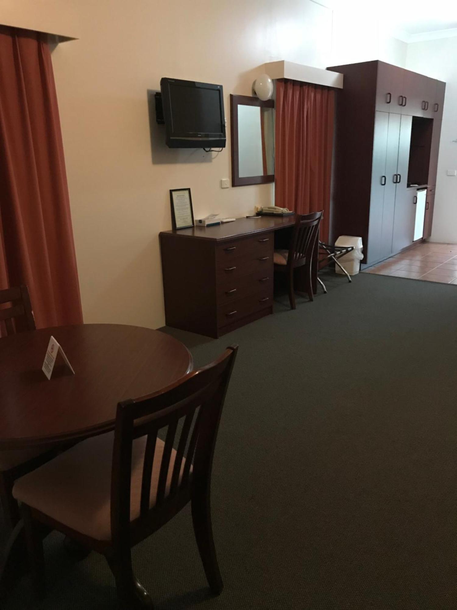 The Kidman Wayside Inn Griffith Zewnętrze zdjęcie