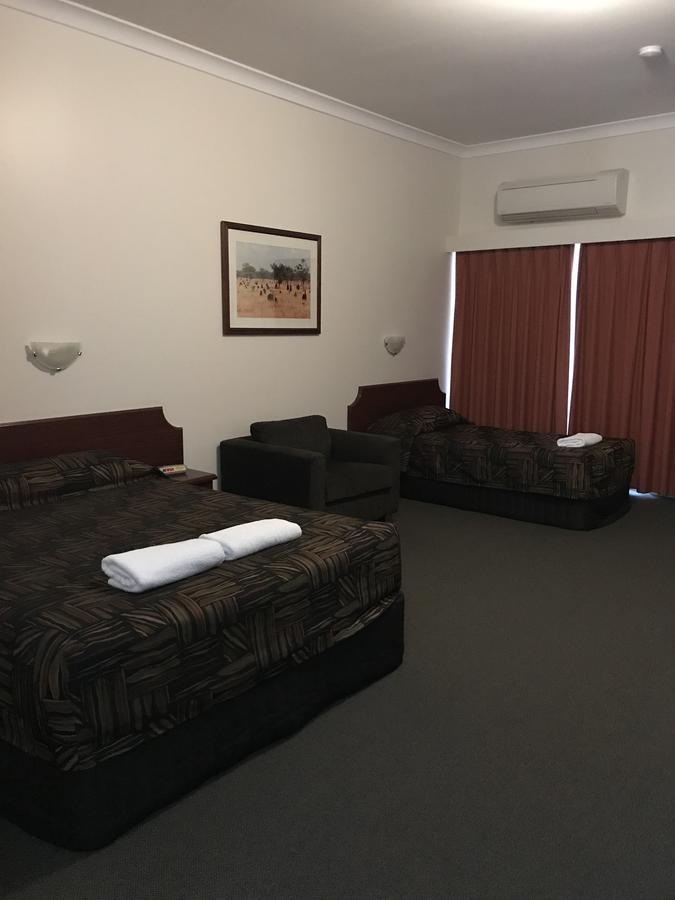 The Kidman Wayside Inn Griffith Zewnętrze zdjęcie